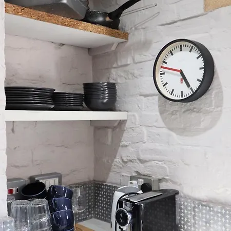 Quirky And Cool Christmas Steps 2 Bed *