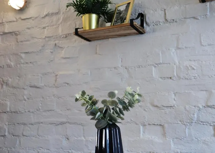 Quirky And Cool Christmas Steps 2 Bed